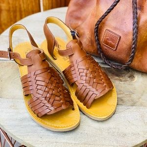 Huaraches made in 💯leather